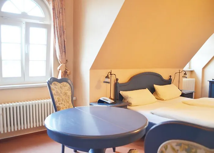 阿尔特卡罗酒店 3*