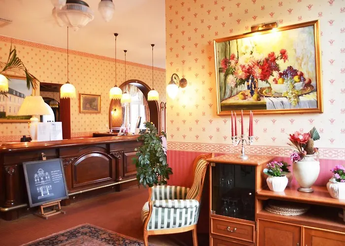 阿尔特卡罗酒店 3*